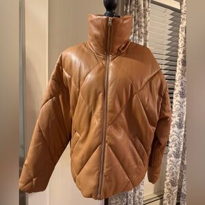 NWOT Abercrombie & Fitch Vegan Leather Quilted Puffer Jacket Medium